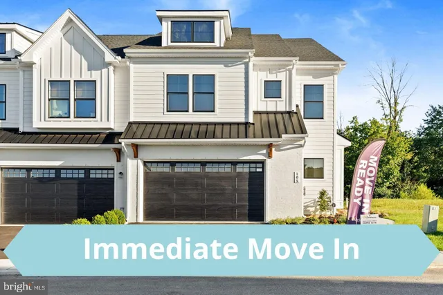 $829,000 | 105 River Trail Circle, Unit 3, King of Prussia, PA 19406