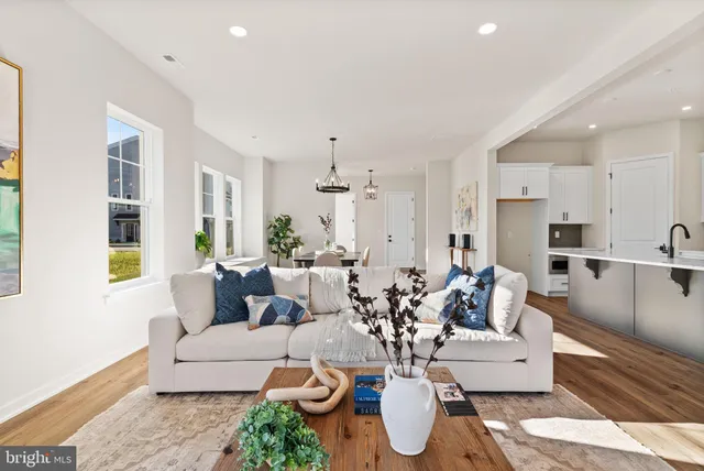 $829,000 | 105 River Trail Circle, Unit 3, King of Prussia, PA 19406