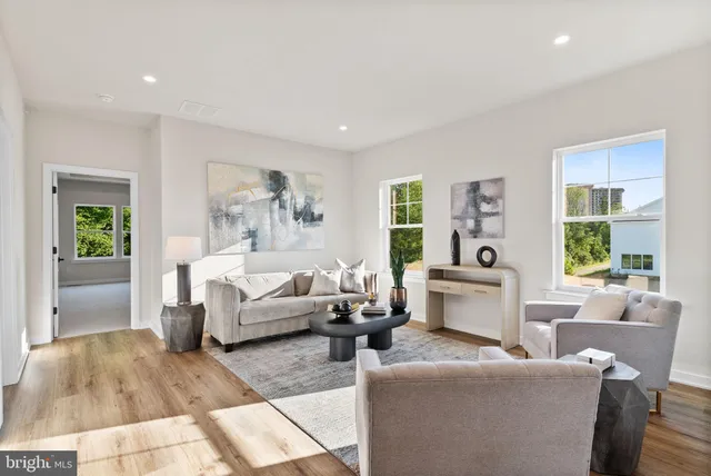 $829,000 | 105 River Trail Circle, Unit 3, King of Prussia, PA 19406