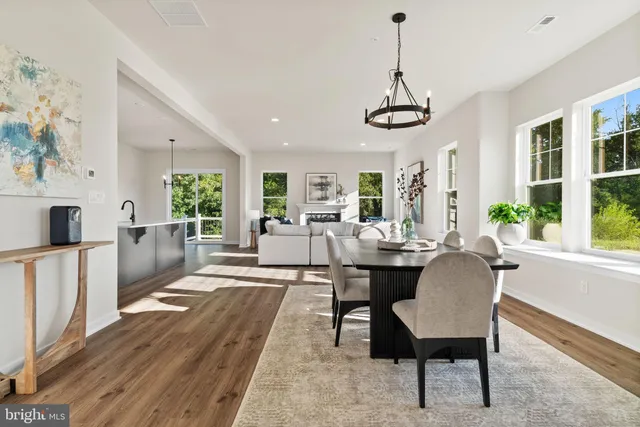 $829,000 | 105 River Trail Circle, Unit 3, King of Prussia, PA 19406