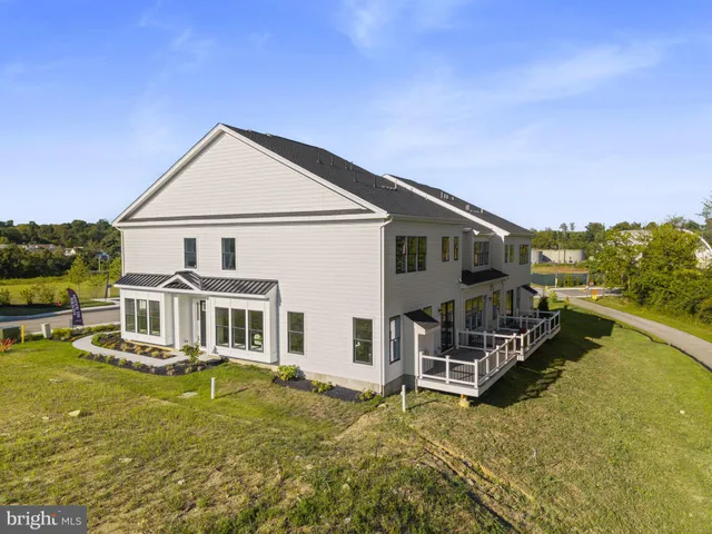 $829,000 | 105 River Trail Circle, Unit 3, King of Prussia, PA 19406