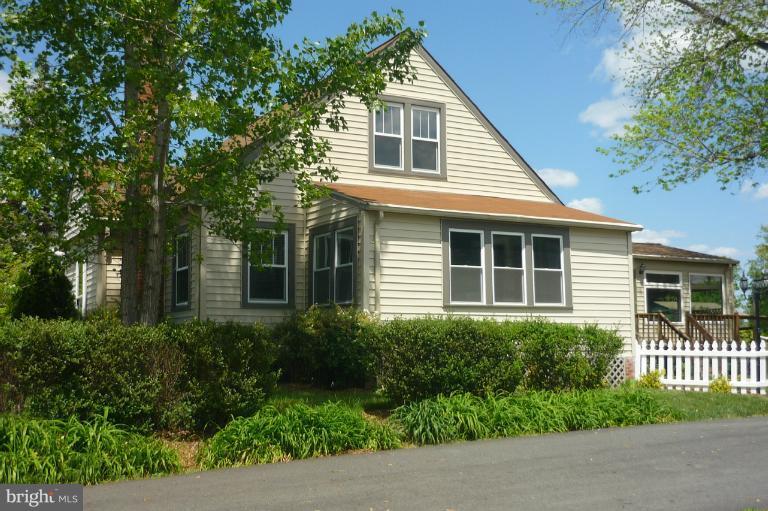 9209 Ox Road Lorton, VA 22079 - Photo 27 of 28 Exterior (Front)