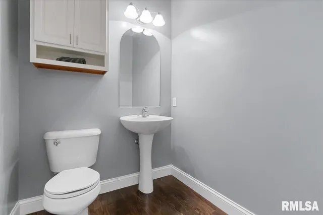 $475,000 | 1525 Ash Street, Washington, IL 61571