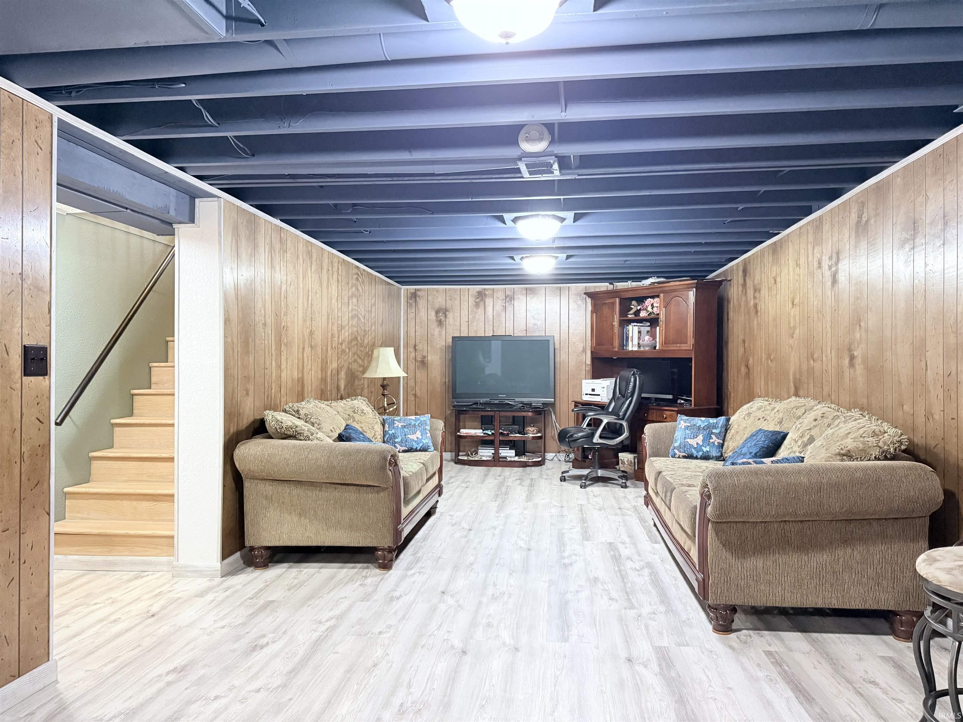 53308 Hickory Road South Bend, IN 46635 - Photo 16 of 34