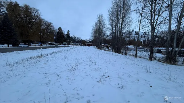 $30,500 | -xx5 North Main Street, Conconully, WA 98819