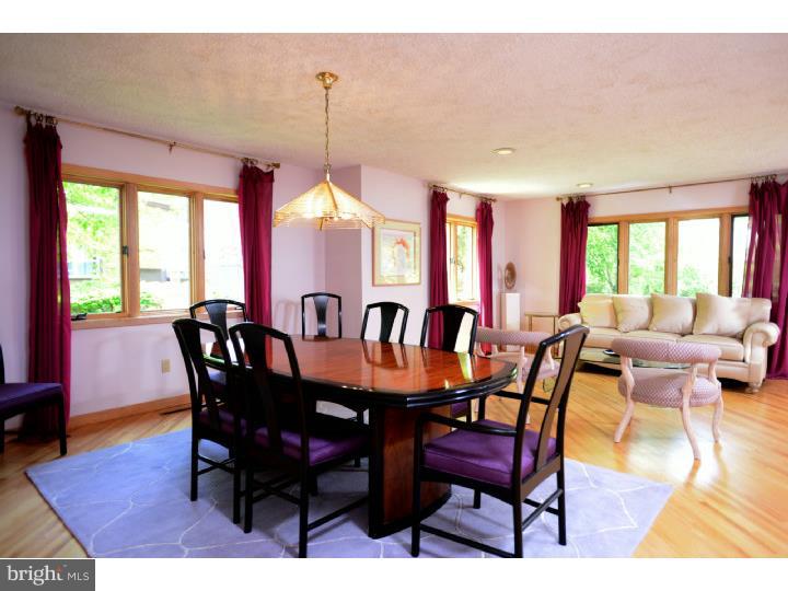 16 Indian Run Road Princeton Junction, NJ 08550 - Photo 4 of 25 Dining Room