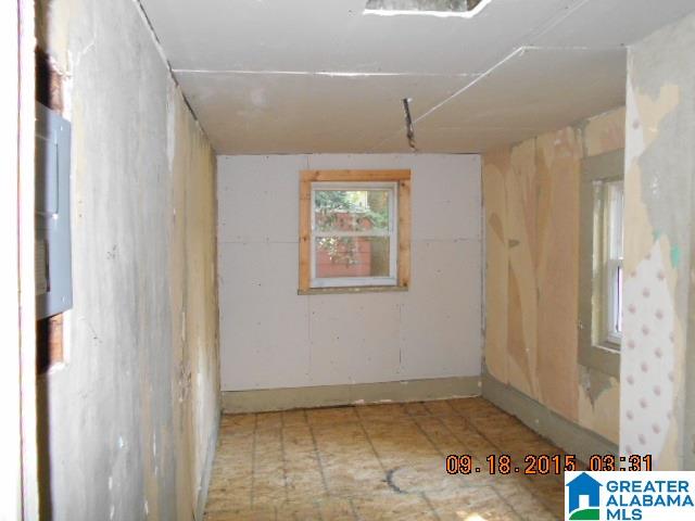 504 15th Street Southwest Birmingham, AL 35211 - Photo 8 of 12