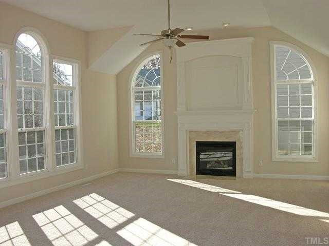 308 Brandywine Drive Raleigh, NC 27607 - Photo 5 of 10 Den/Family/Great Room