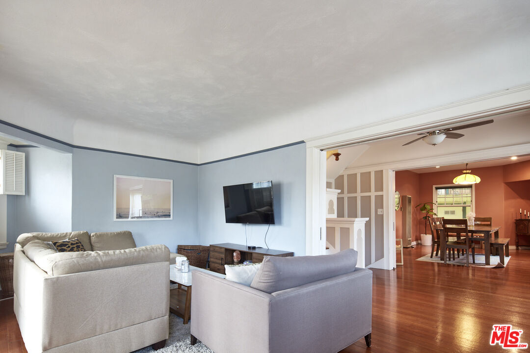 453 Rialto Avenue Venice, CA 90291 - Photo 13 of 34