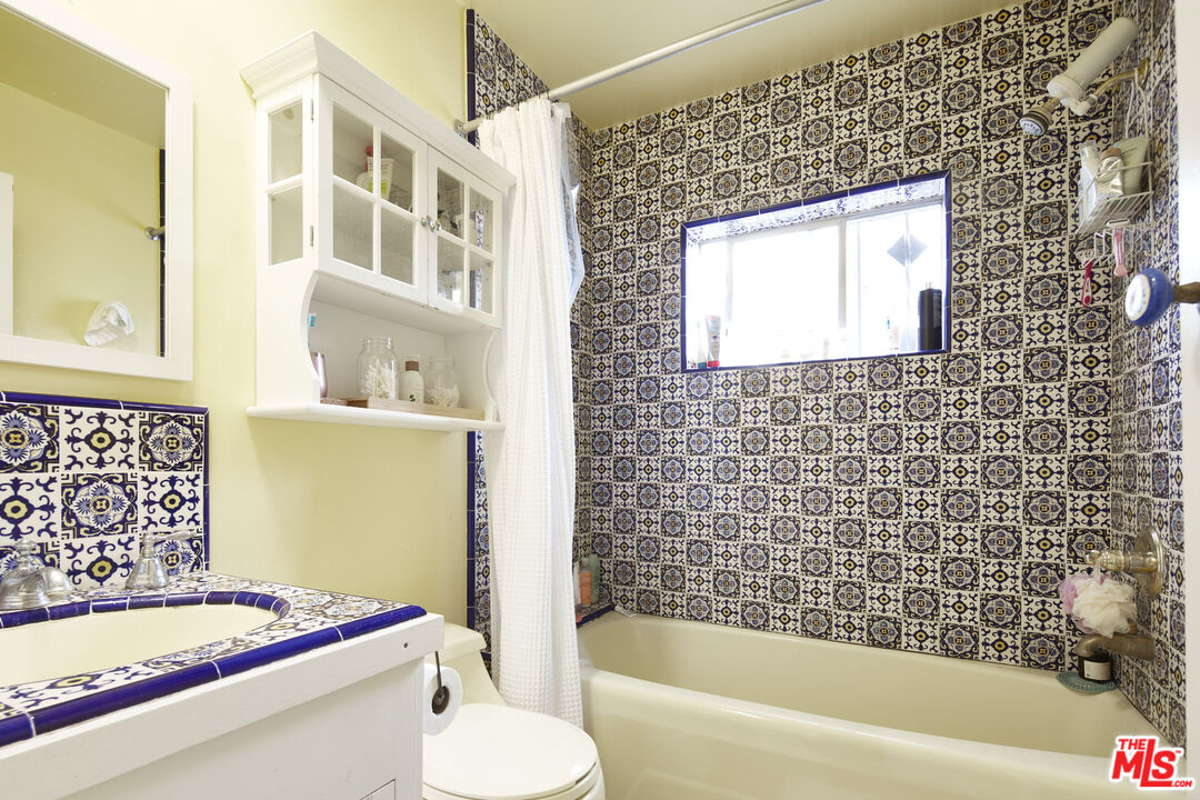 453 Rialto Avenue Venice, CA 90291 - Photo 18 of 34