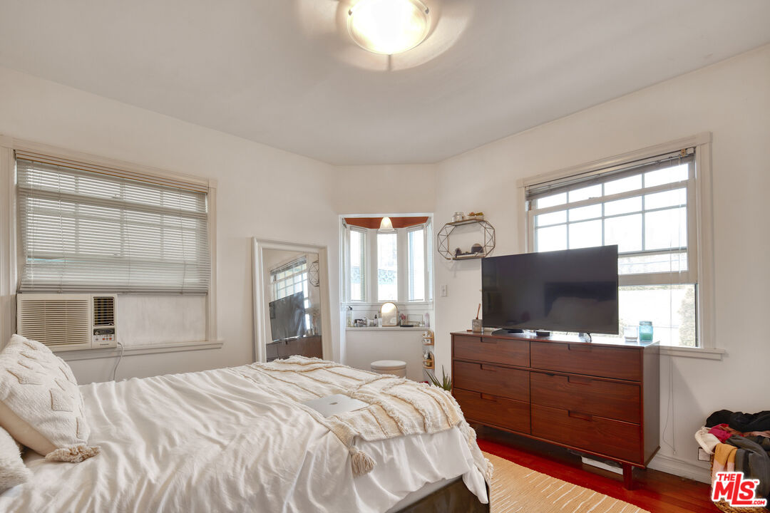 453 Rialto Avenue Venice, CA 90291 - Photo 20 of 34