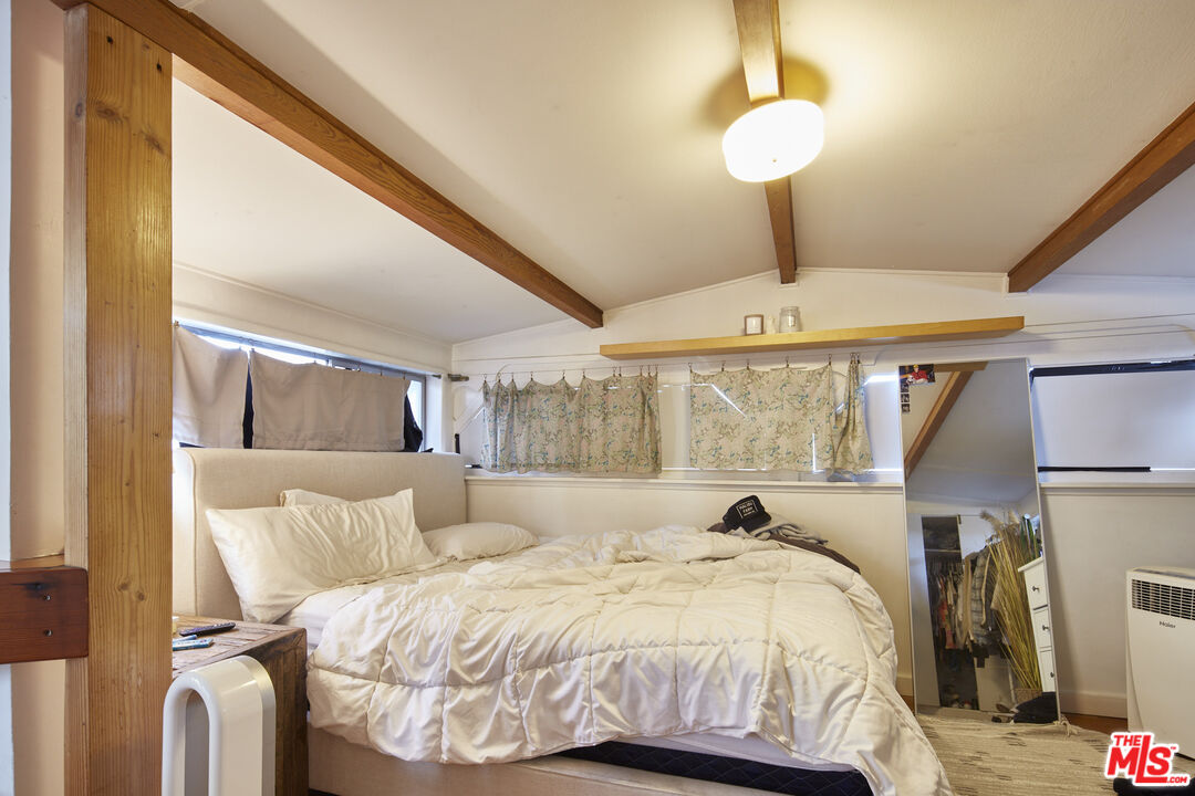 453 Rialto Avenue Venice, CA 90291 - Photo 26 of 34