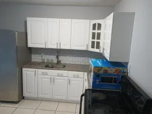 $2,500 | 4777 Chariot Circle, Greenacres, FL 33463