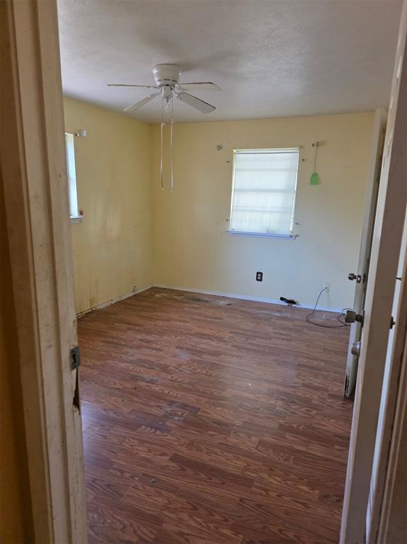 6600 Robindale Road Forest Hill, TX 76140 - Photo 14 of 25 Gallery Image 14