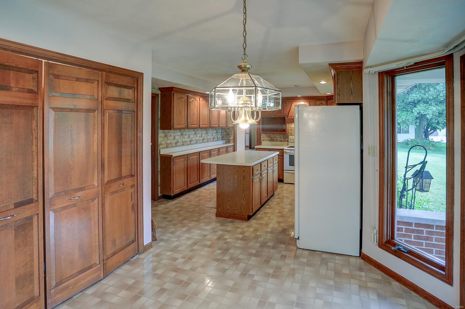 312 Hartmann Street Waterloo, IL 62298 - Photo 15 of 33 Gallery Image 15