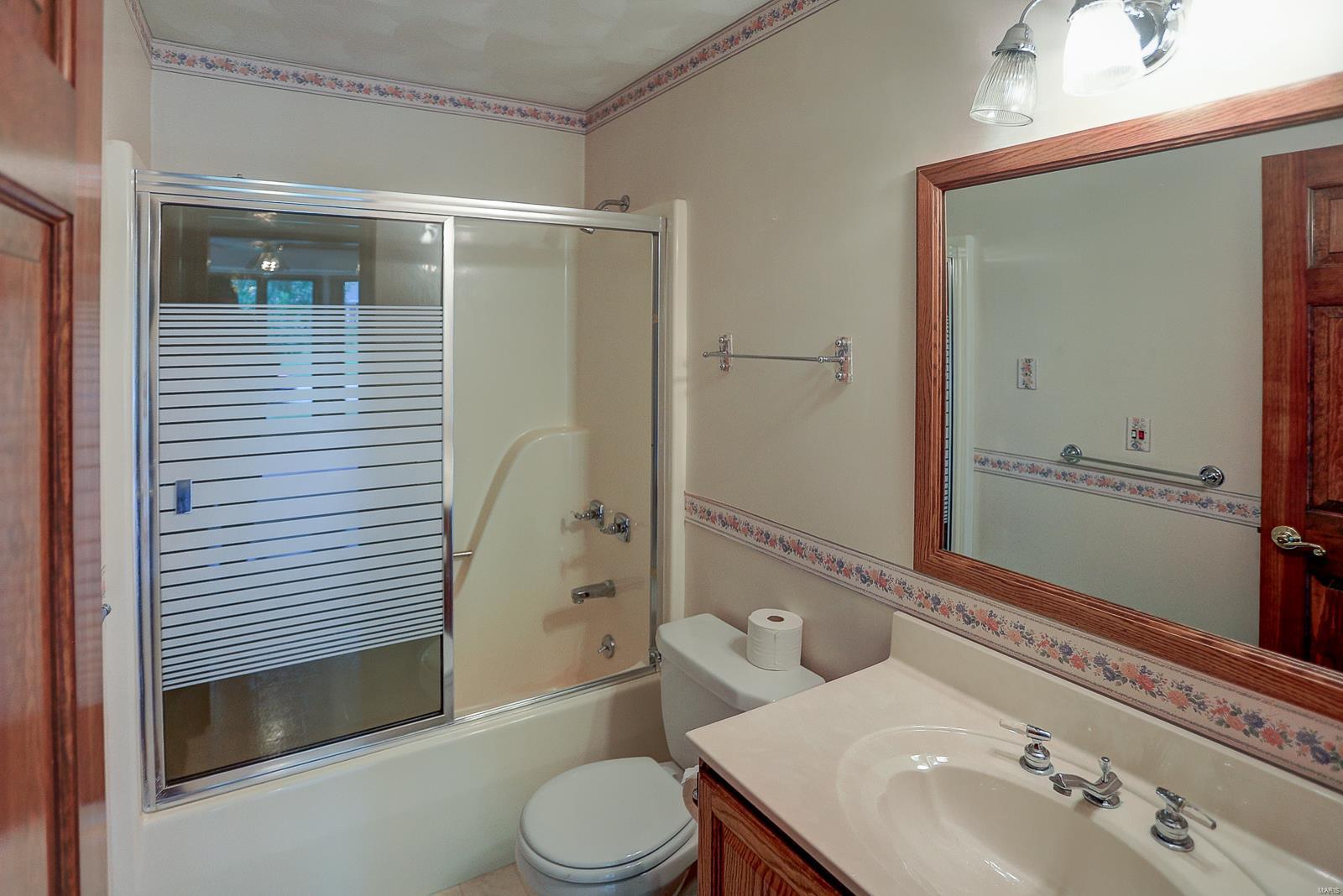 312 Hartmann Street Waterloo, IL 62298 - Photo 20 of 33 Gallery Image 20