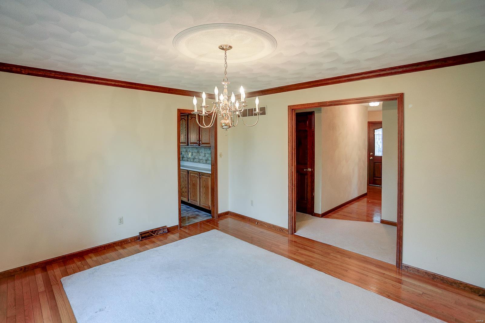 312 Hartmann Street Waterloo, IL 62298 - Photo 10 of 33 Gallery Image 10