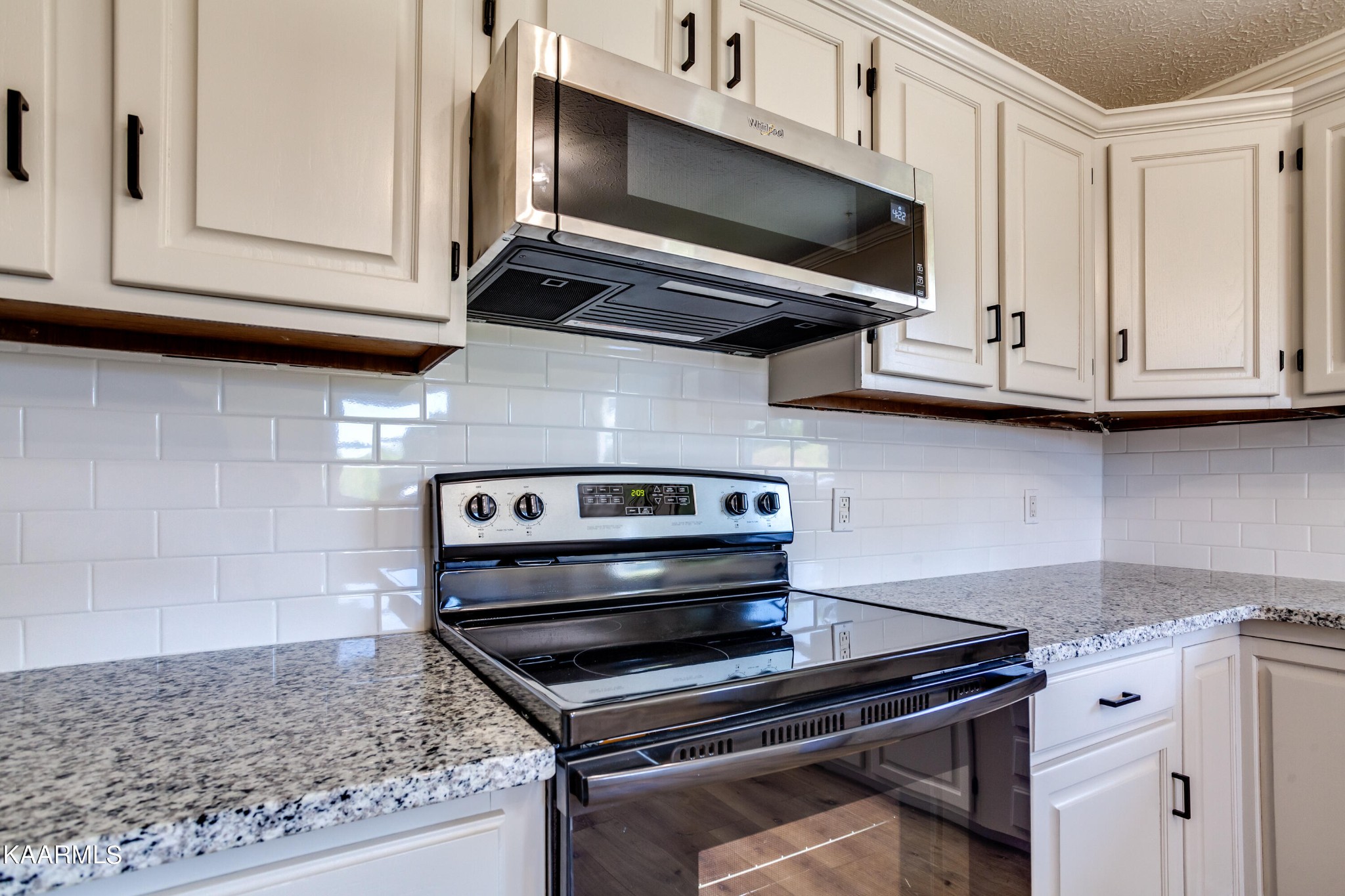6945 Calvary Way Corryton, TN 37721 - Photo 10 of 34 Gallery Image 10