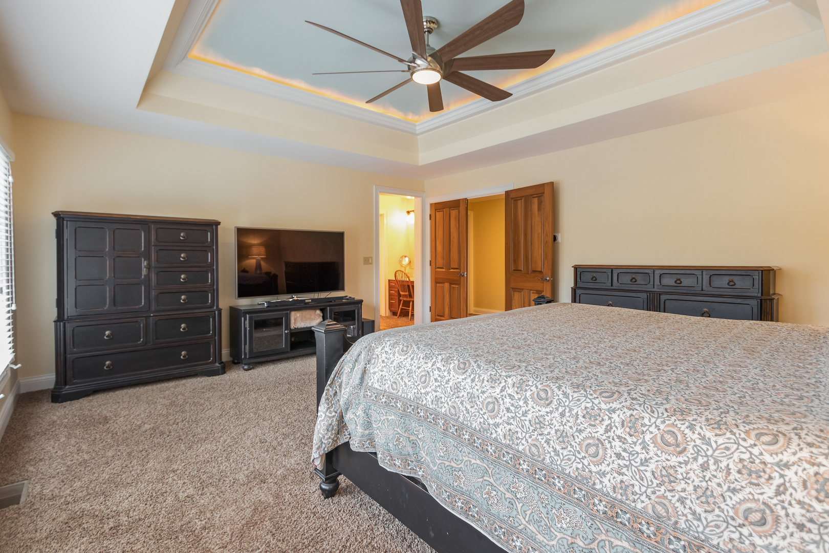3N943 Walt Whitman Road St. Charles, IL 60175 - Photo 15 of 36