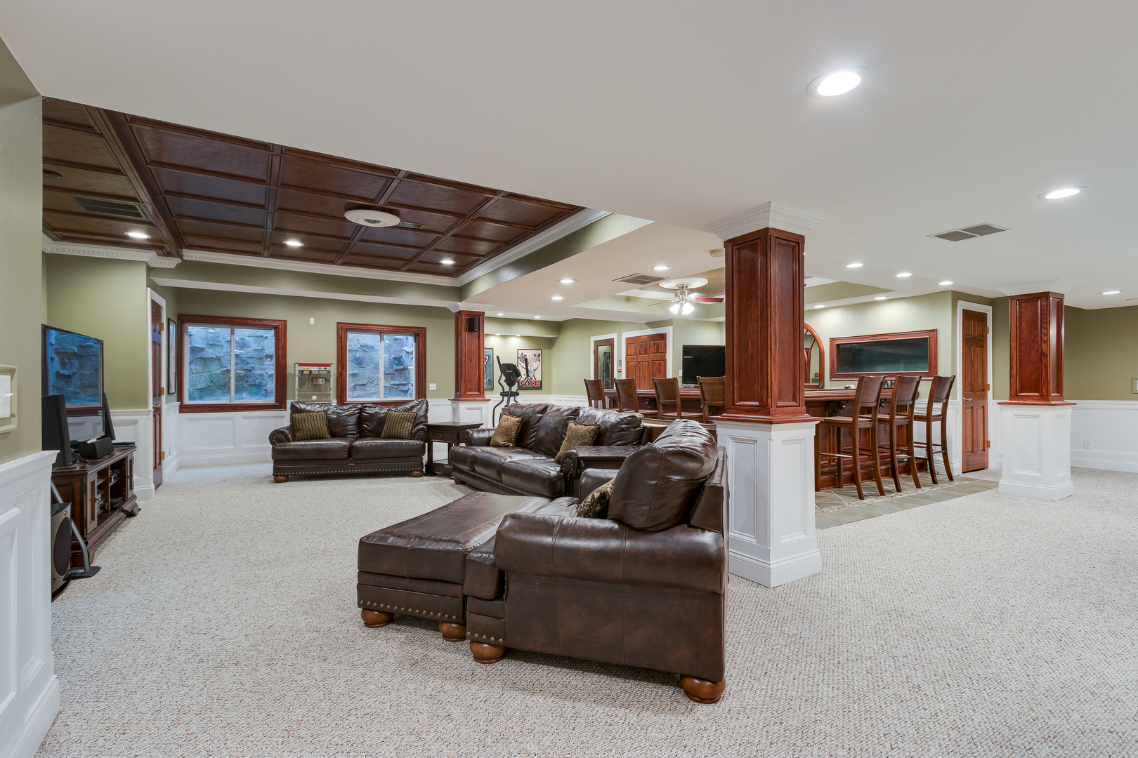 3N943 Walt Whitman Road St. Charles, IL 60175 - Photo 28 of 36
