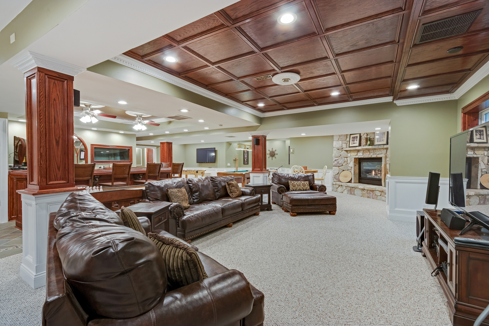 3N943 Walt Whitman Road St. Charles, IL 60175 - Photo 29 of 36