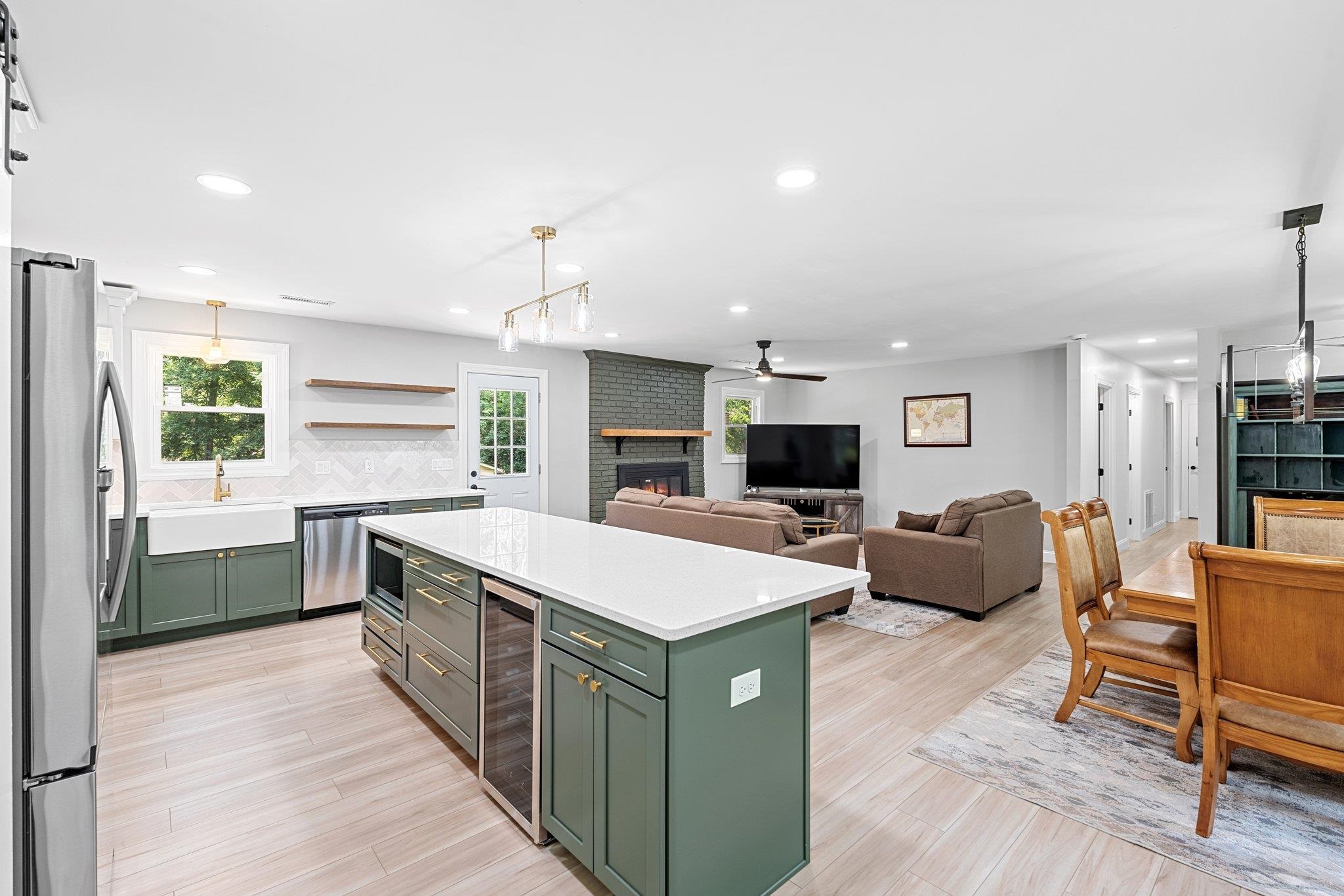 8 Ravensworth Road Taylors, SC 29687 - Photo 17 of 42 Gallery Image 17