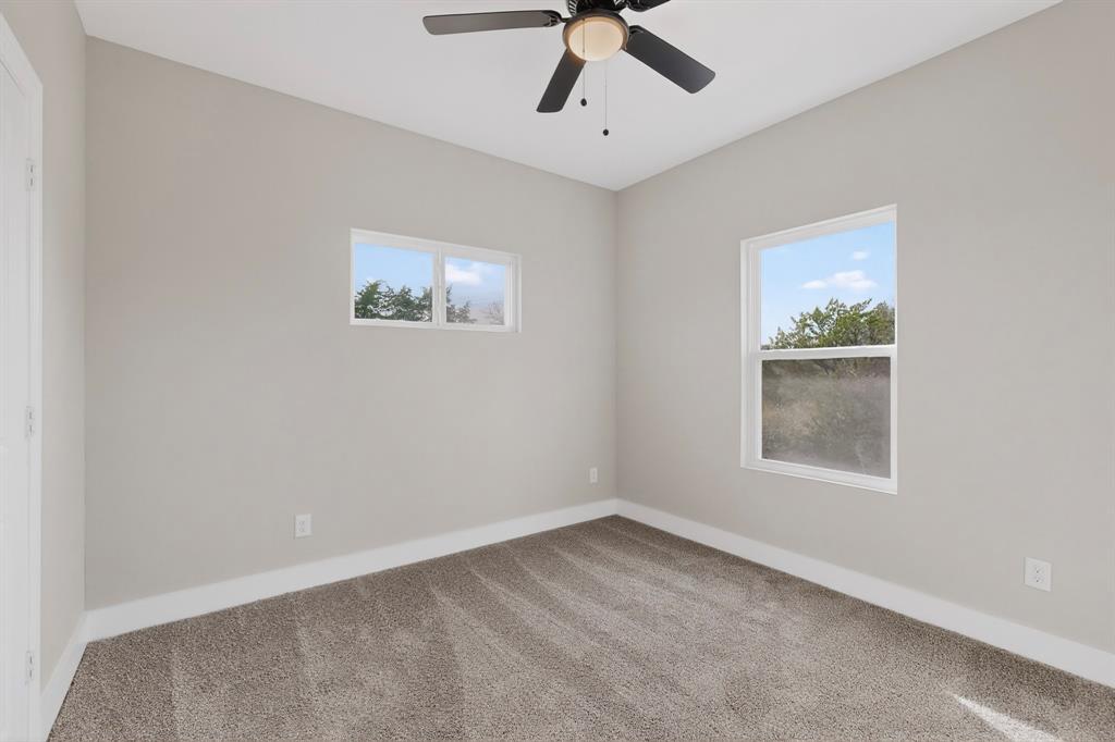 6027 Plum Dale Road Dallas, TX 75241 - Photo 20 of 33 2nd floor bedroom