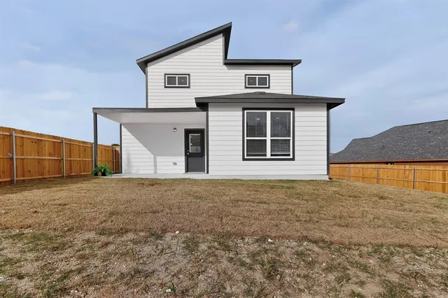 $375,000 | 6027 Plum Dale Road, Dallas, TX 75241