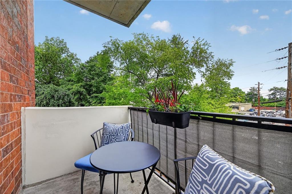 300 Johnson Ferry Road, Unit B201 Atlanta, GA 30328 - Photo 19 of 20