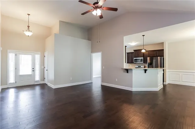 $2,110 | 51 Bridgemill Run, Douglasville, GA 30134