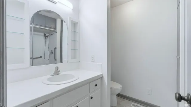 $250,750 | 4019 Highwood Drive, Fort Wayne, IN 46815