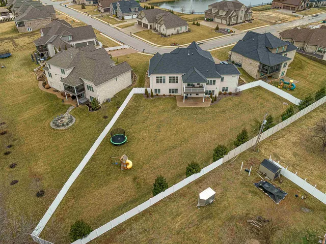 $1,450,000 | 8671 Angel Drive, Newburgh, IN 47630
