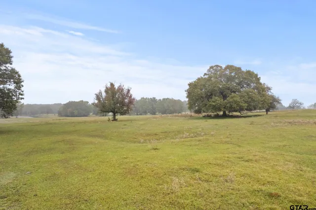 a view of a lake with houses