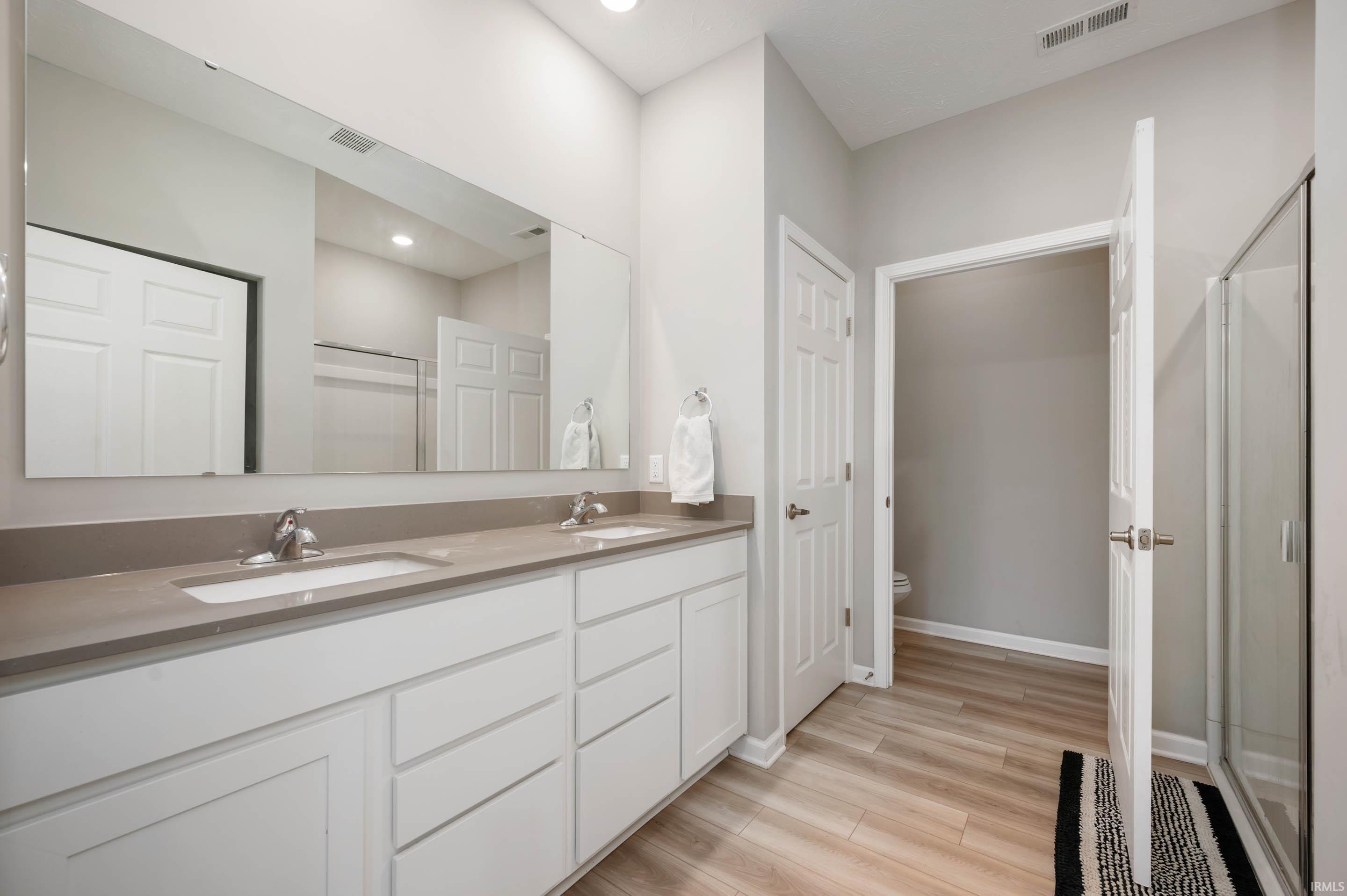 9887 Constellation Drive Pendleton, IN 46064 - Photo 13 of 20