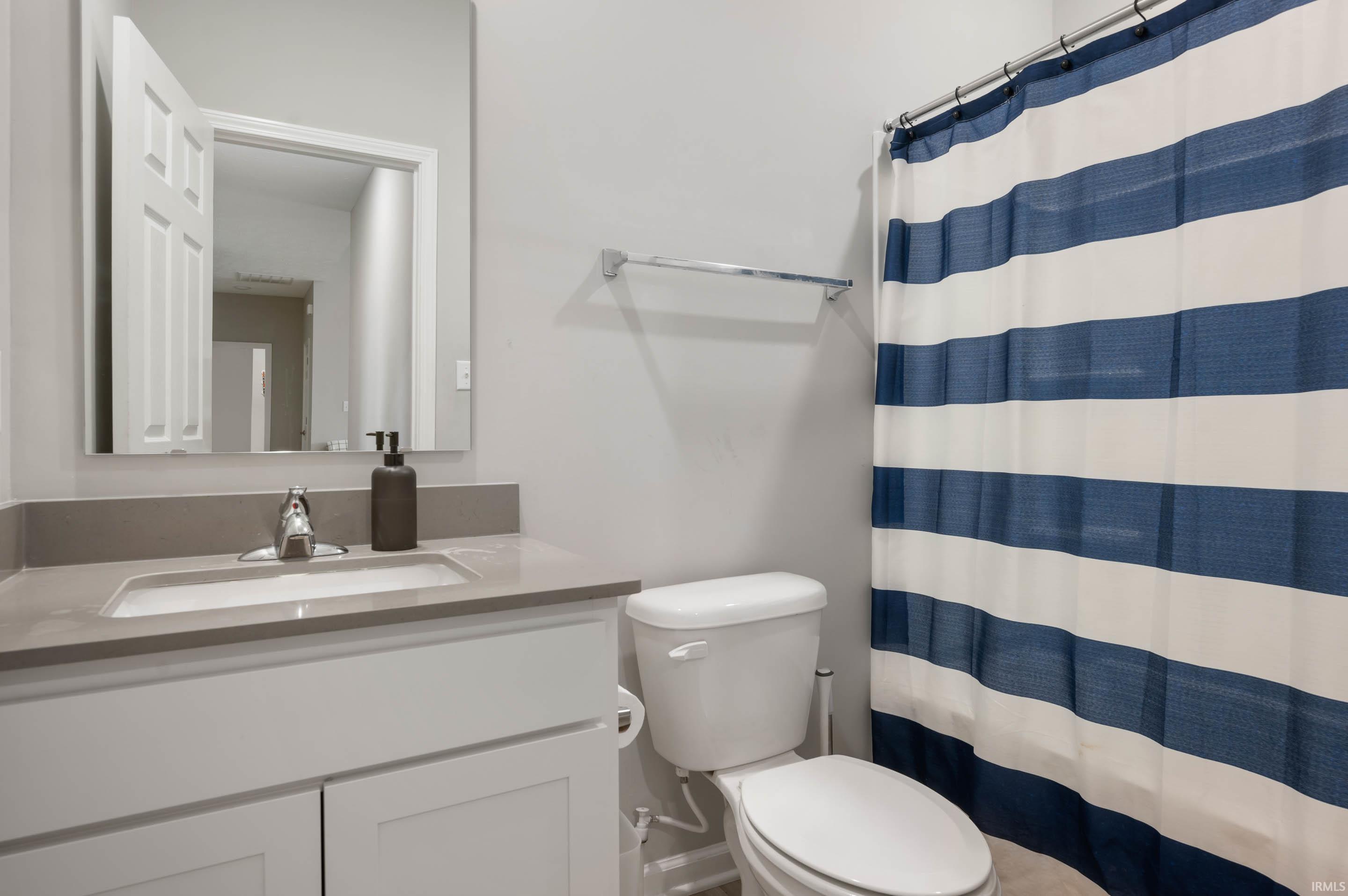 9887 Constellation Drive Pendleton, IN 46064 - Photo 16 of 20