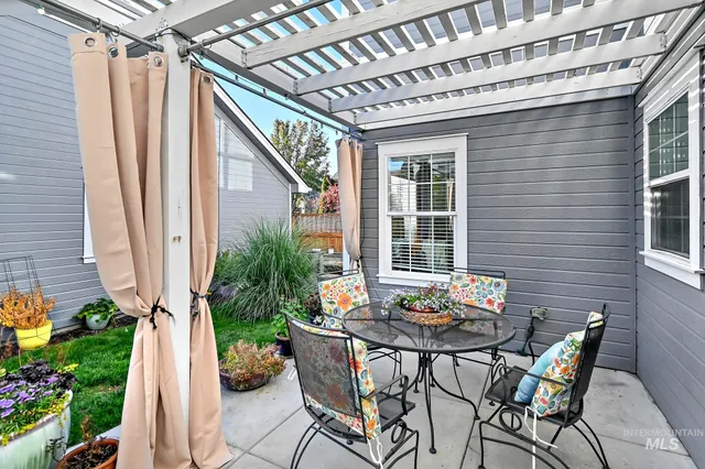 $599,900 | 12738 North 11th Avenue, Boise, ID 83714