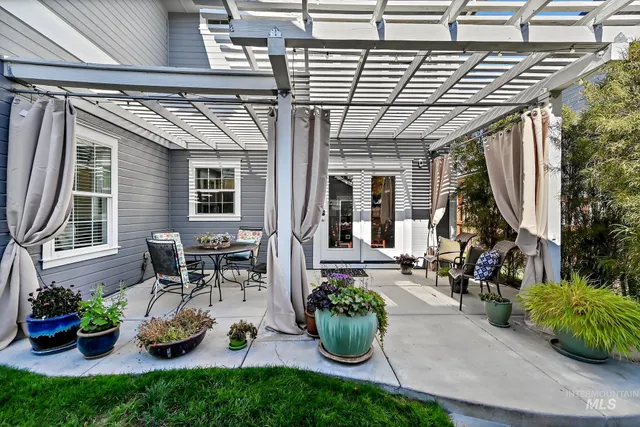 $599,900 | 12738 North 11th Avenue, Boise, ID 83714