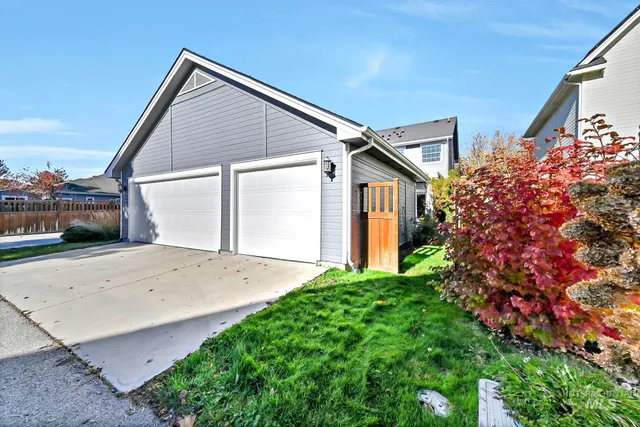 $599,900 | 12738 North 11th Avenue, Boise, ID 83714