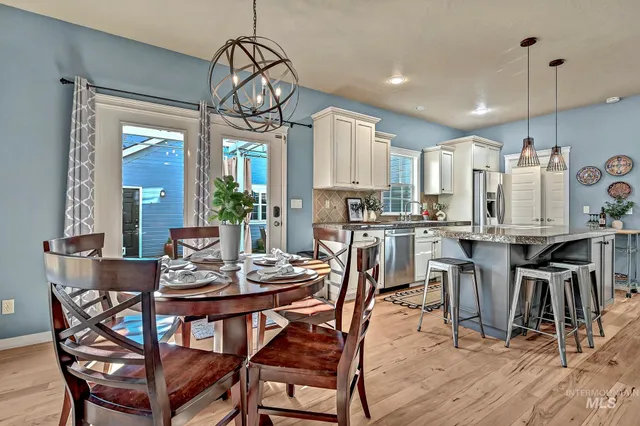 $599,900 | 12738 North 11th Avenue, Boise, ID 83714