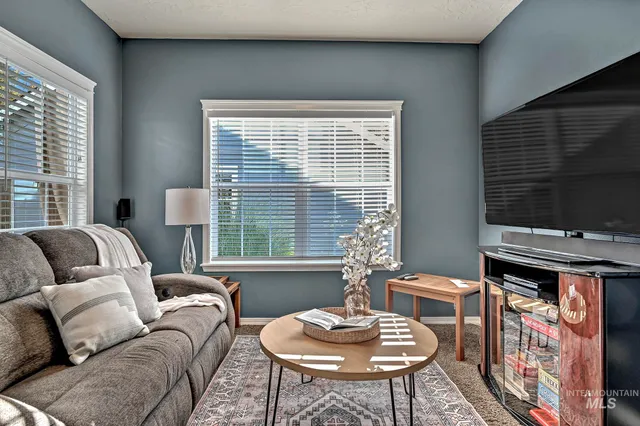 $599,900 | 12738 North 11th Avenue, Boise, ID 83714