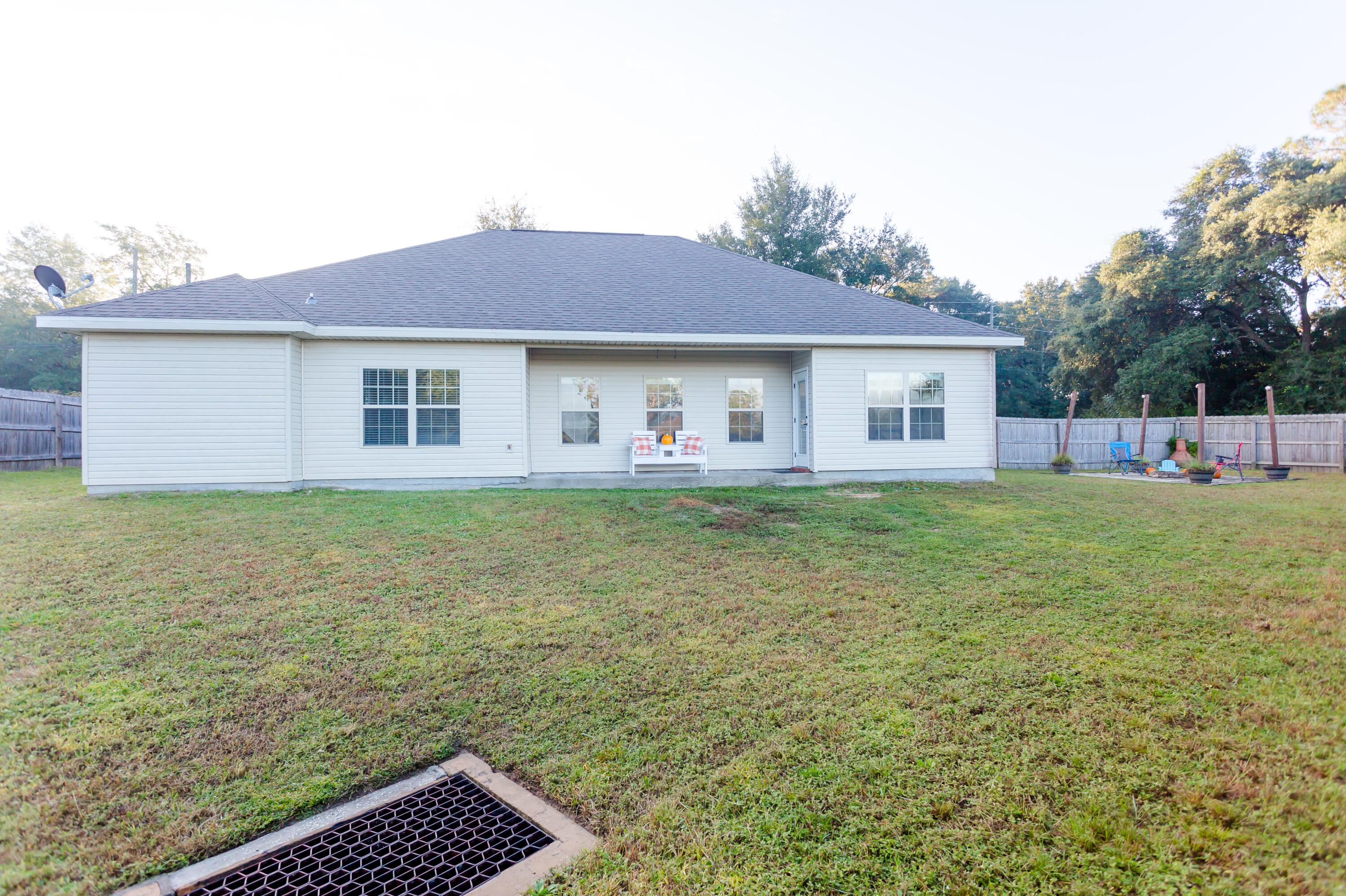 4544 Live Oak Church Road Crestview, FL 32539 - Photo 5 of 31 a house view with outdoor space