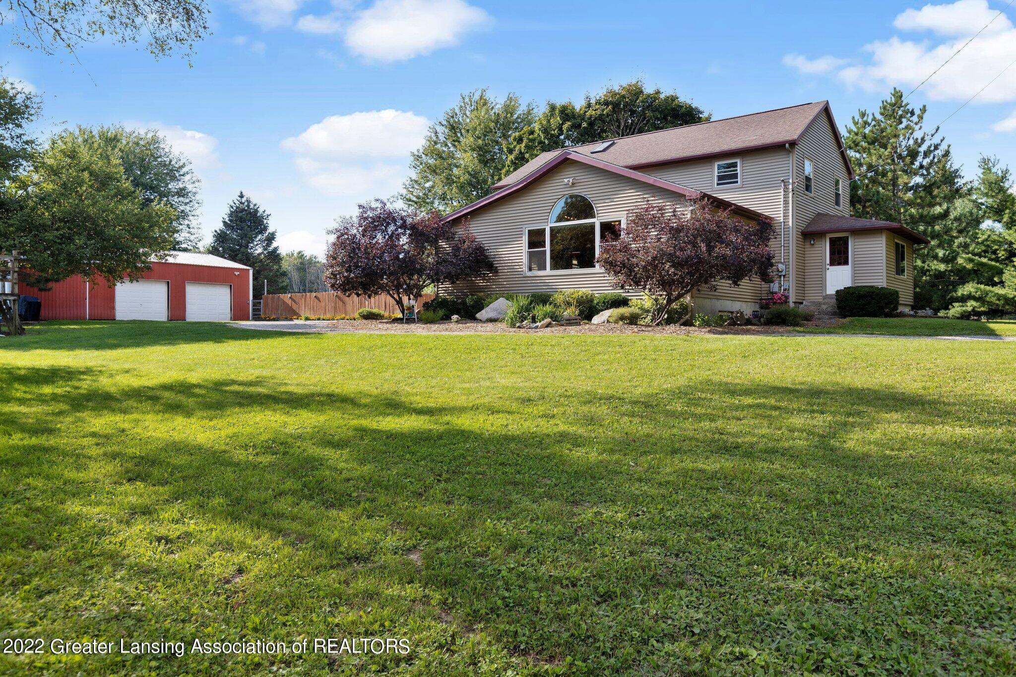 15400 South Lowell Road Lansing, MI 48906 - Photo 1 of 59 5-web-or-mls-1P6A4727