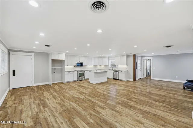 $339,000 | 1700 Linda Drive, Clinton, MS 39056