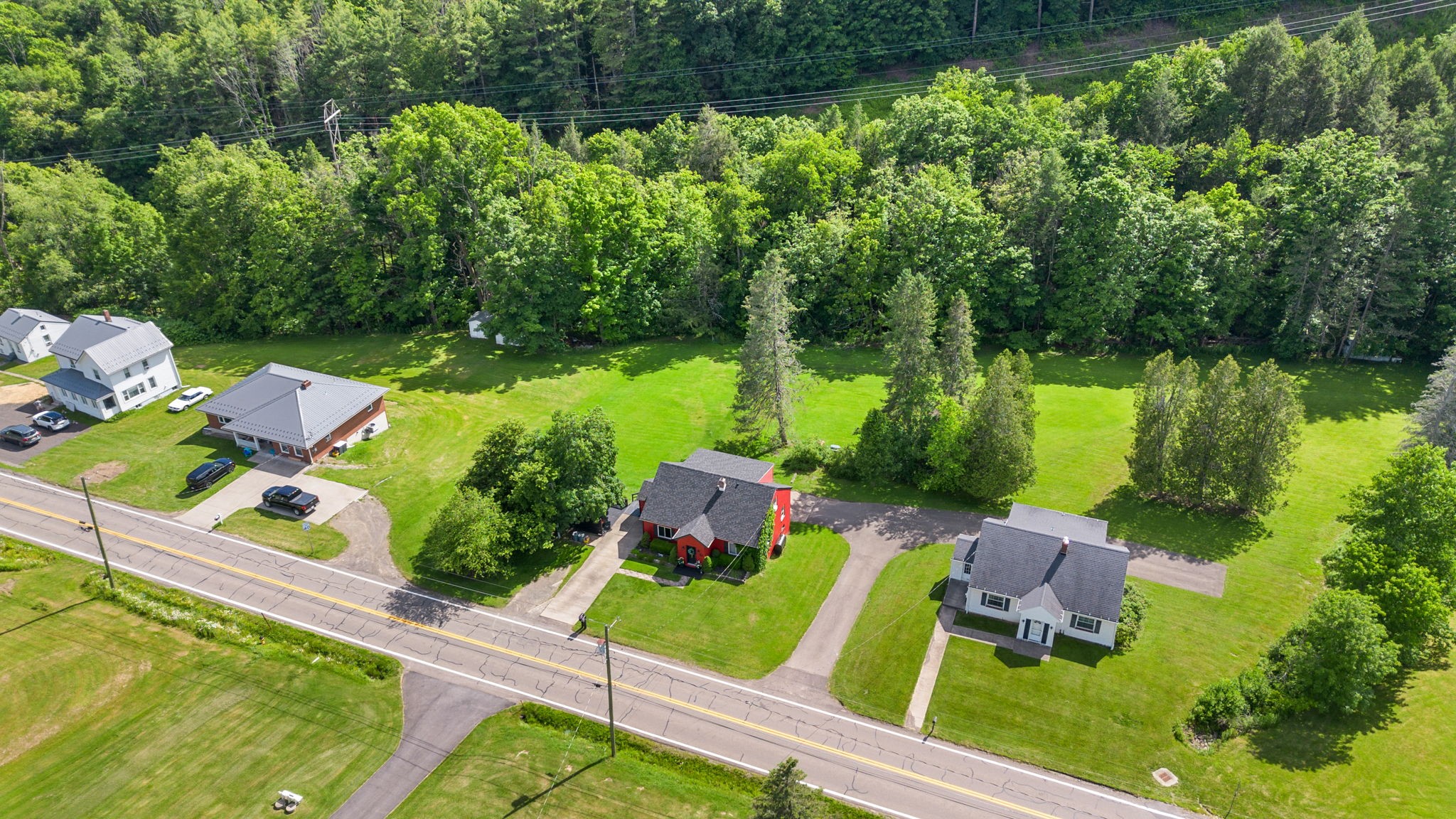 70 East Maine Road Johnson City, NY 13790 - Photo 4 of 39