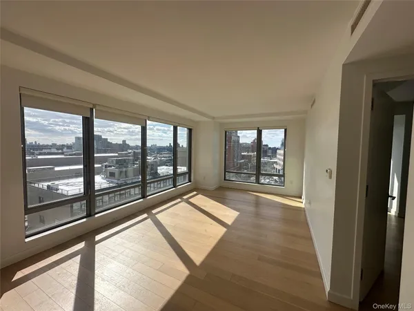 $4,800 | 138-35 39th Avenue, Unit 7G | Downtown Flushing