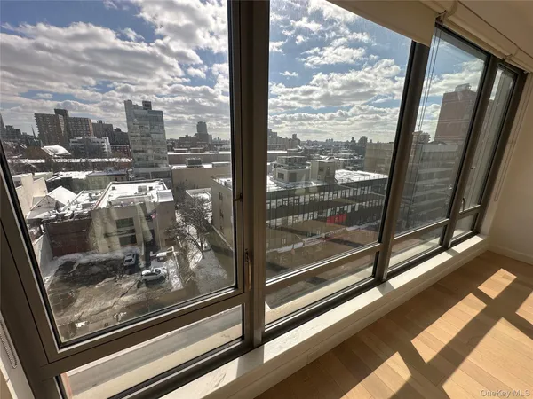 $4,800 | 138-35 39th Avenue, Unit 7G | Downtown Flushing