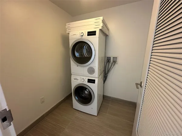$4,800 | 138-35 39th Avenue, Unit 7G | Downtown Flushing