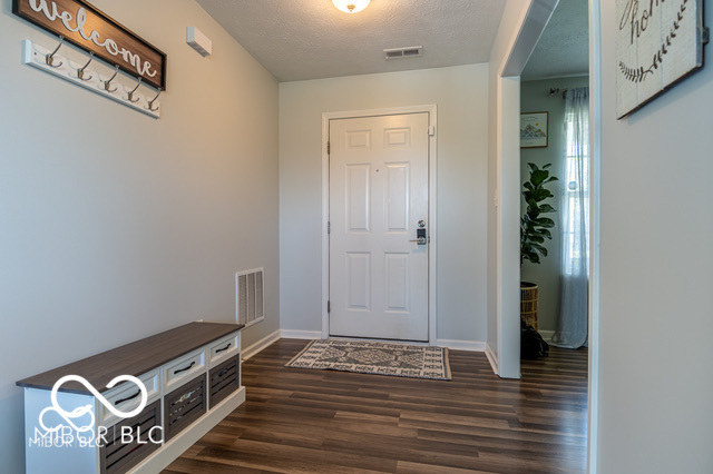 12584 Cold Stream Road Noblesville, IN 46060 - Photo 12 of 41 Gallery Image 12