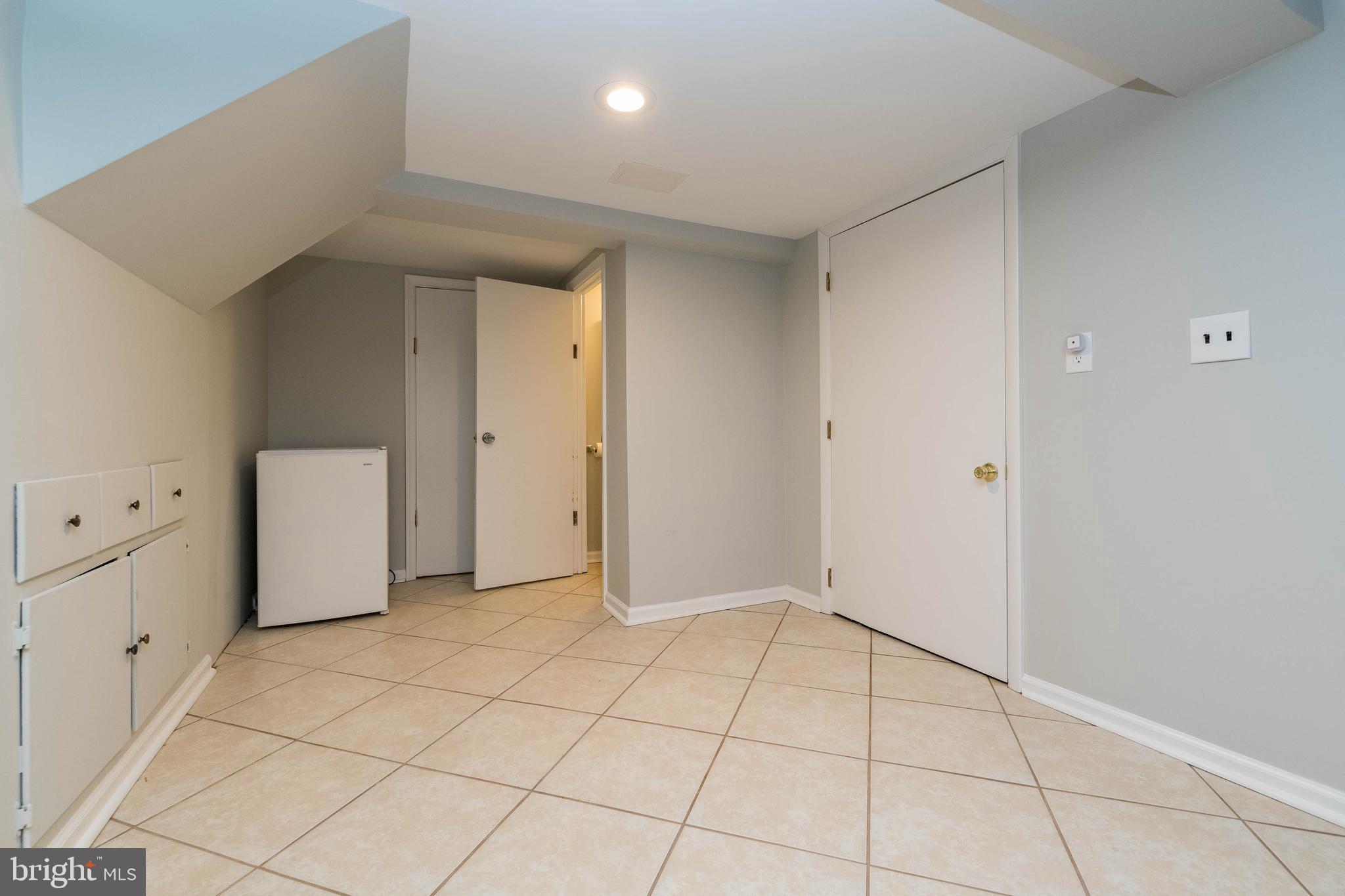 526 Overbrook Road Baltimore, MD 21212 - Photo 31 of 42 Lower level