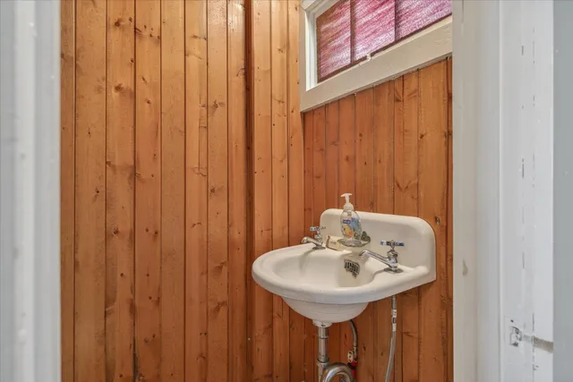 $489,000 | 102 Church Street, Mount Holly, VT 05730